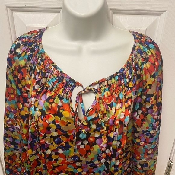 Spense woman multicolor satin blouse 
Button front gathering v-neck - Picture 3 of 10